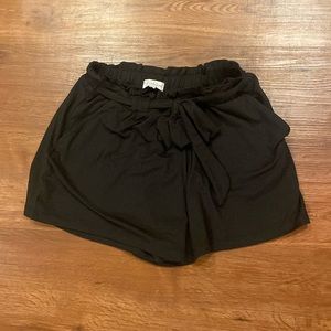 Full Circle Trends Tie Stretch Waist Shorts